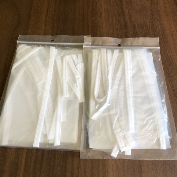 2 Rain bonnets - Picture 4 of 4